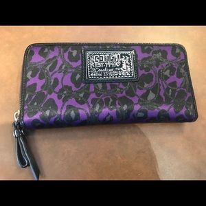 Coach Poppy Wallet Purple Ocelot Black Daisy